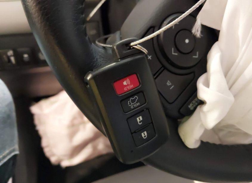 Photo 11 of 2015 Toyota Rav4 LIMITED (VIN 2T3YFREV0FW181132)