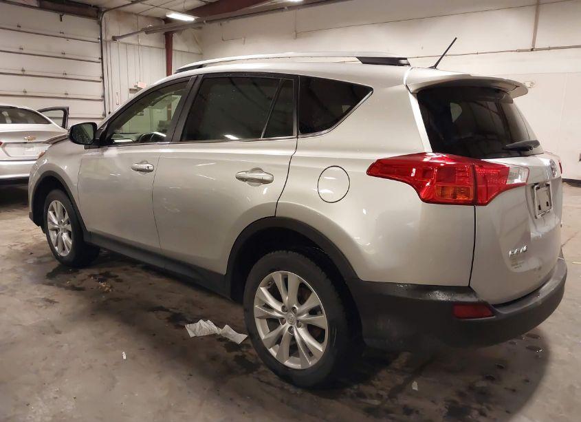 Photo 3 of 2015 Toyota Rav4 LIMITED (VIN 2T3YFREV0FW181132)