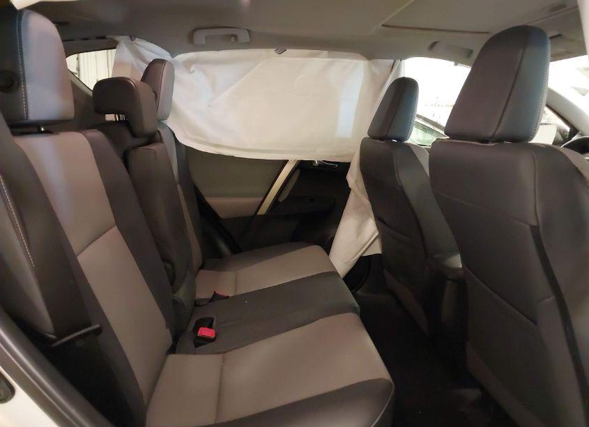 Photo 8 of 2015 Toyota Rav4 LIMITED (VIN 2T3YFREV0FW181132)