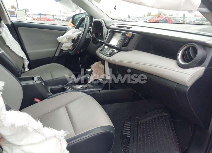 Photo 5 of 2017 Toyota Rav4 PLATINUM (VIN 2T3YFREV0HW339455)