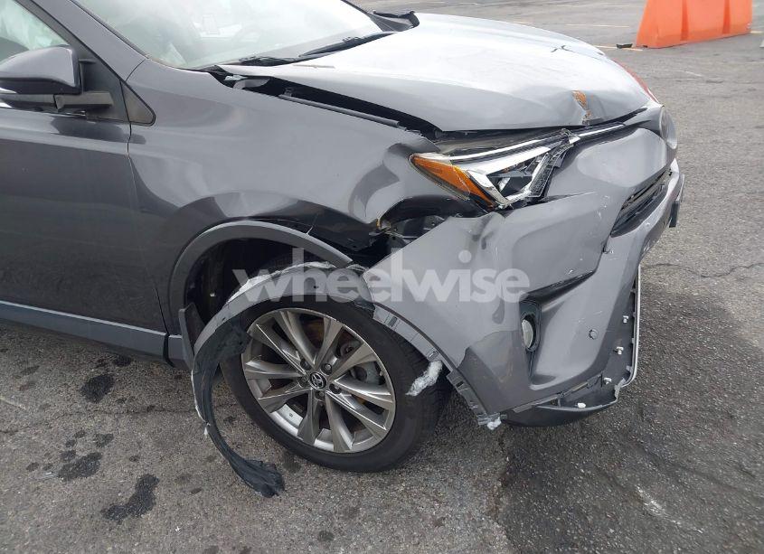 Photo 6 of 2017 Toyota Rav4 PLATINUM (VIN 2T3YFREV0HW339455)