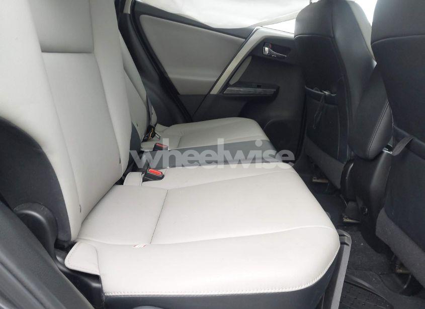 Photo 8 of 2017 Toyota Rav4 PLATINUM (VIN 2T3YFREV0HW339455)