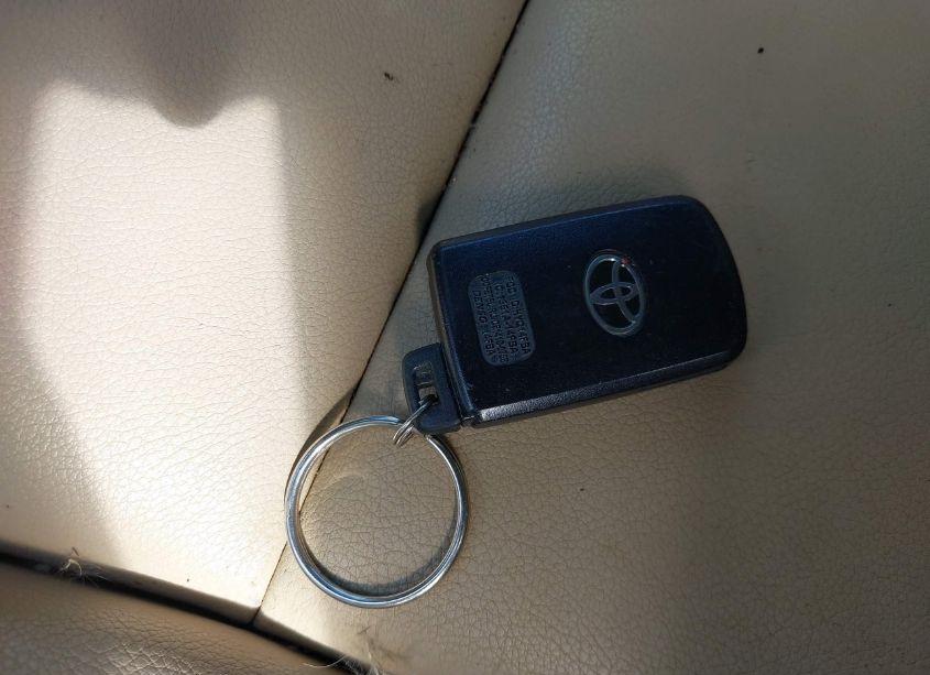 Photo 11 of 2013 Toyota Rav4 LIMITED (VIN 2T3YFREV2DW028216)