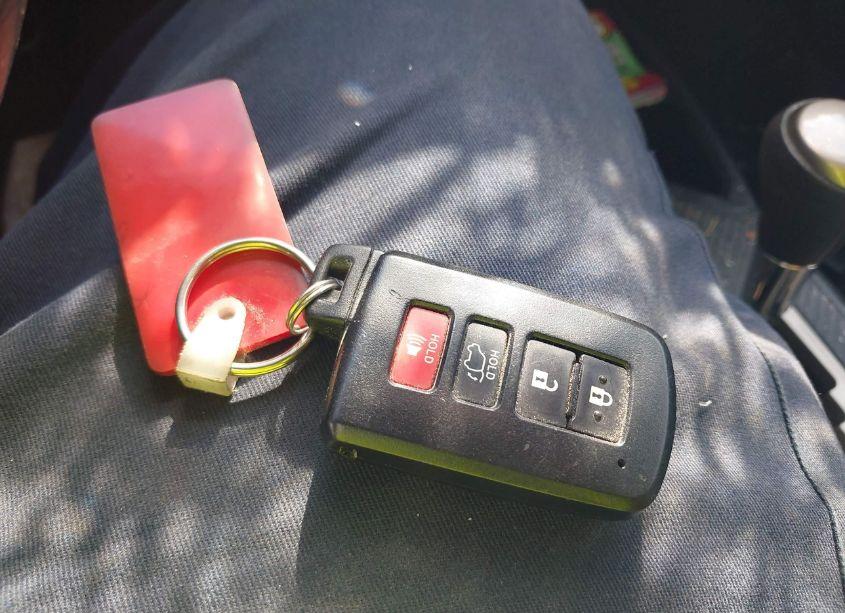 Photo 11 of 2015 Toyota Rav4 LIMITED (VIN 2T3YFREV2FW151694)