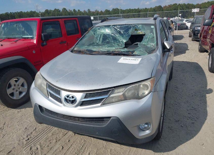 Photo 12 of 2015 Toyota Rav4 LIMITED (VIN 2T3YFREV2FW151694)