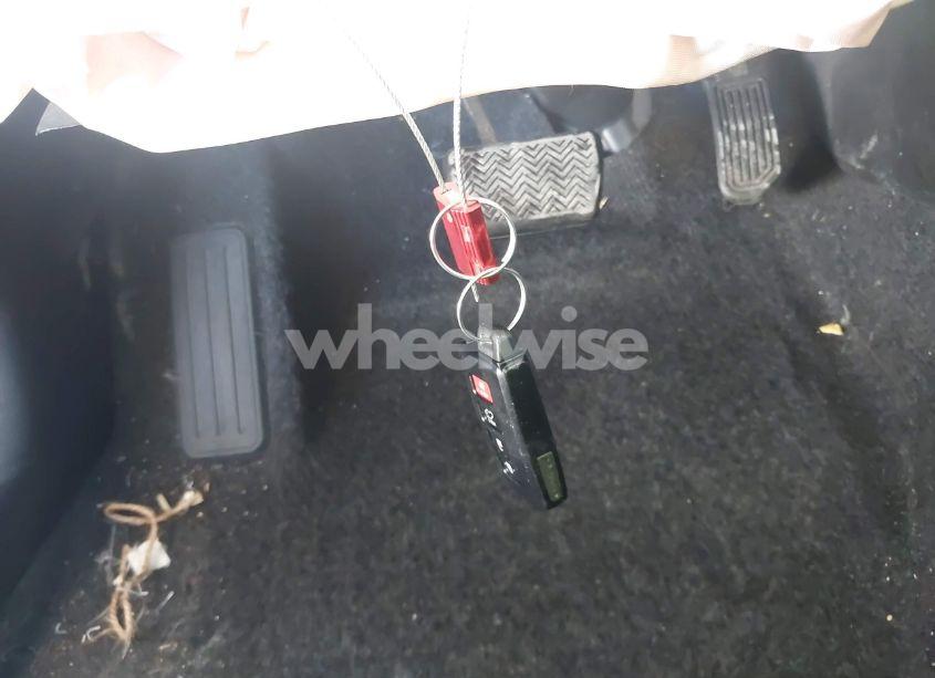 Photo 11 of 2015 Toyota Rav4 LIMITED (VIN 2T3YFREV2FW188227)