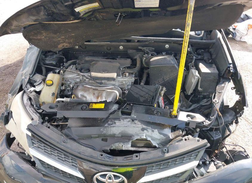 Photo 10 of 2015 Toyota Rav4 LIMITED (VIN 2T3YFREV2FW204507)