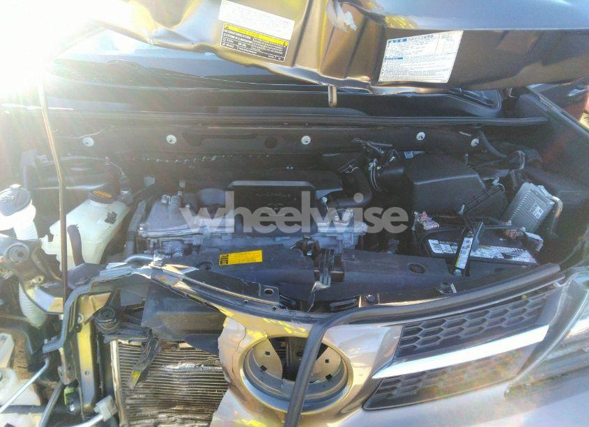 Photo 10 of 2015 Toyota Rav4 LIMITED (VIN 2T3YFREV2FW218360)