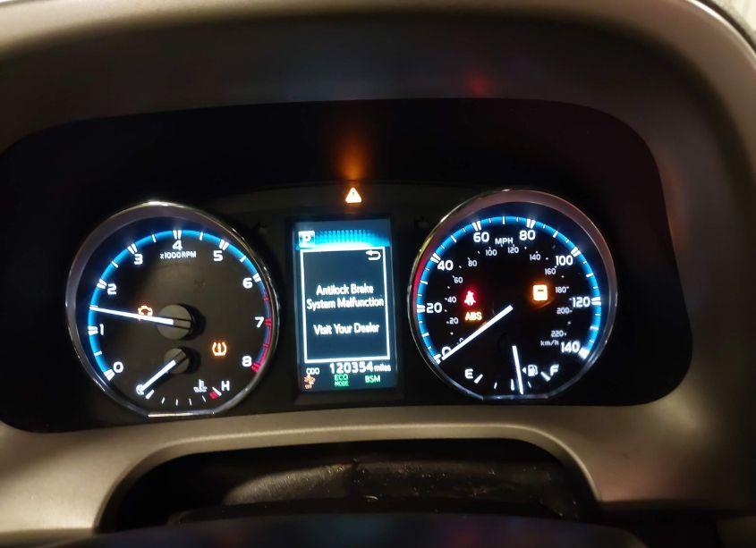 Photo 16 of 2017 Toyota Rav4 LIMITED (VIN 2T3YFREV2HW353843)