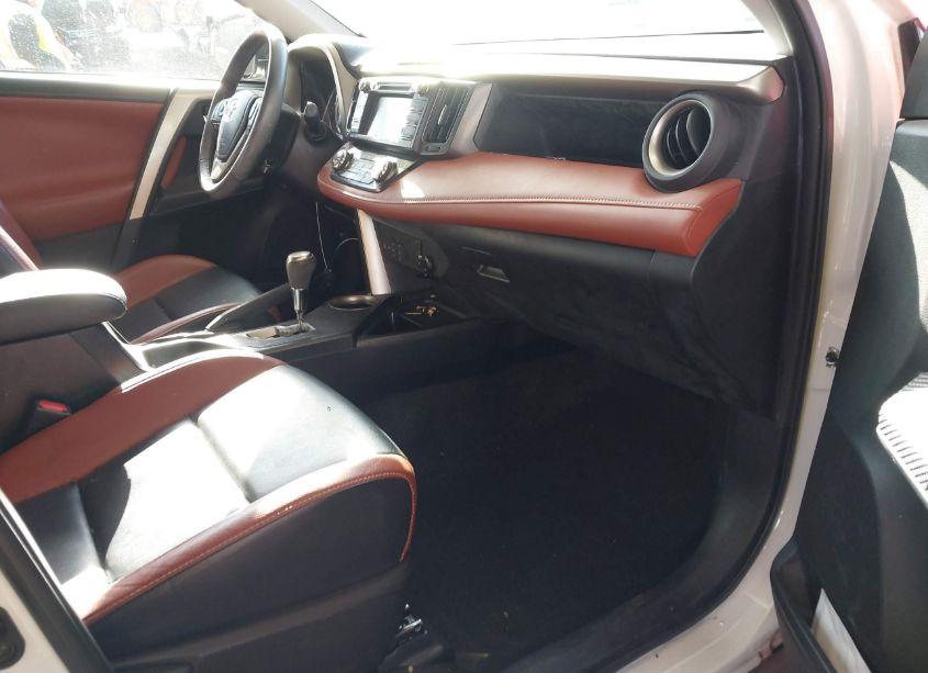 Photo 5 of 2015 Toyota Rav4 LIMITED (VIN 2T3YFREV3FW208193)