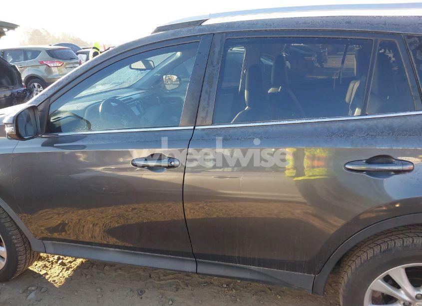 Photo 15 of 2015 Toyota Rav4 LIMITED (VIN 2T3YFREV3FW217637)