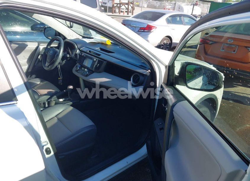 Photo 5 of 2013 Toyota Rav4 LIMITED (VIN 2T3YFREV4DW044742)