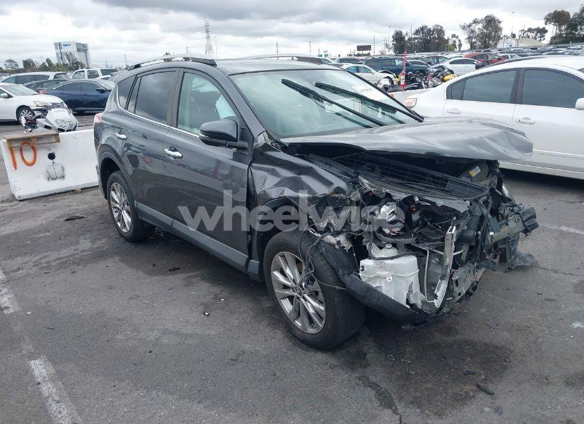 2018 Toyota Rav4 LIMITED/PLATINUM (VIN 2T3YFREV4JW501447) main photo