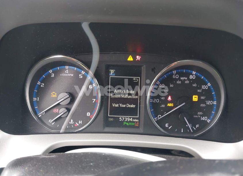 Photo 7 of 2018 Toyota Rav4 LIMITED/PLATINUM (VIN 2T3YFREV4JW501447)