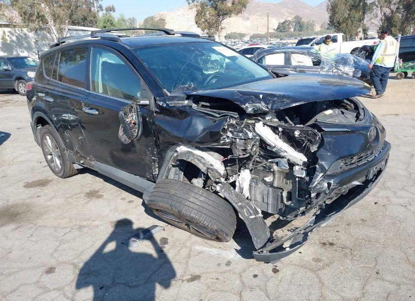 2018 Toyota Rav4 LIMITED/PLATINUM (VIN 2T3YFREV5JW472864) main photo