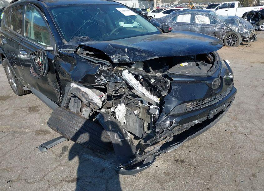 Photo 6 of 2018 Toyota Rav4 LIMITED/PLATINUM (VIN 2T3YFREV5JW472864)