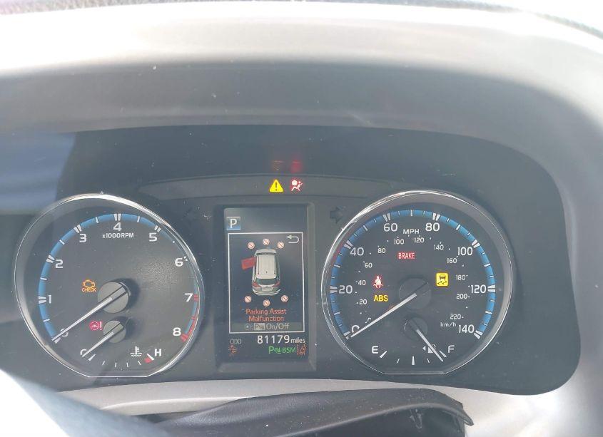 Photo 7 of 2018 Toyota Rav4 LIMITED/PLATINUM (VIN 2T3YFREV5JW472864)