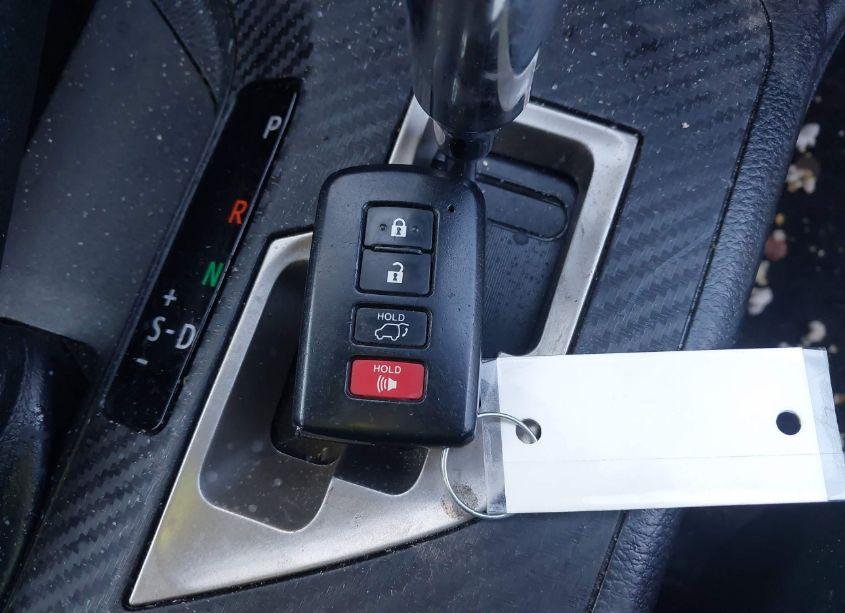 Photo 11 of 2013 Toyota Rav4 LIMITED (VIN 2T3YFREV6DW067312)