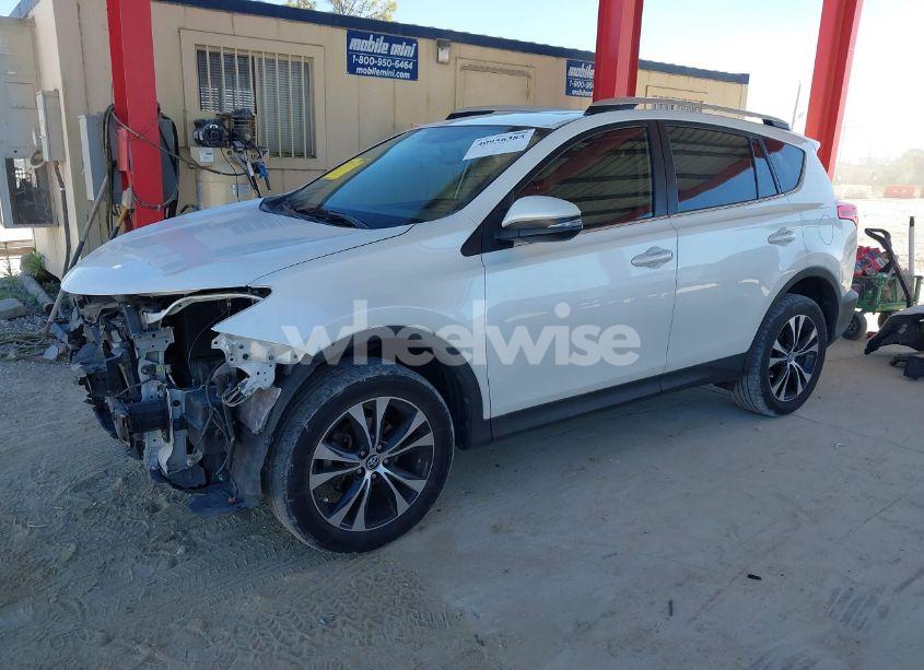 Photo 2 of 2015 Toyota Rav4 LIMITED (VIN 2T3YFREV6FW146174)