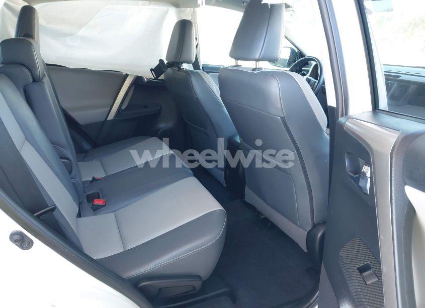 Photo 8 of 2015 Toyota Rav4 LIMITED (VIN 2T3YFREV6FW146174)