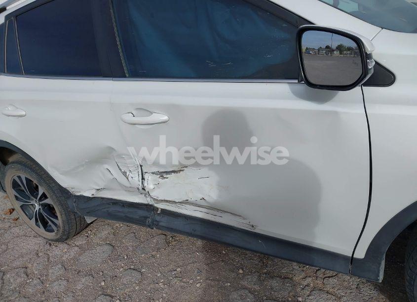 Photo 6 of 2015 Toyota Rav4 LIMITED (VIN 2T3YFREV6FW228857)