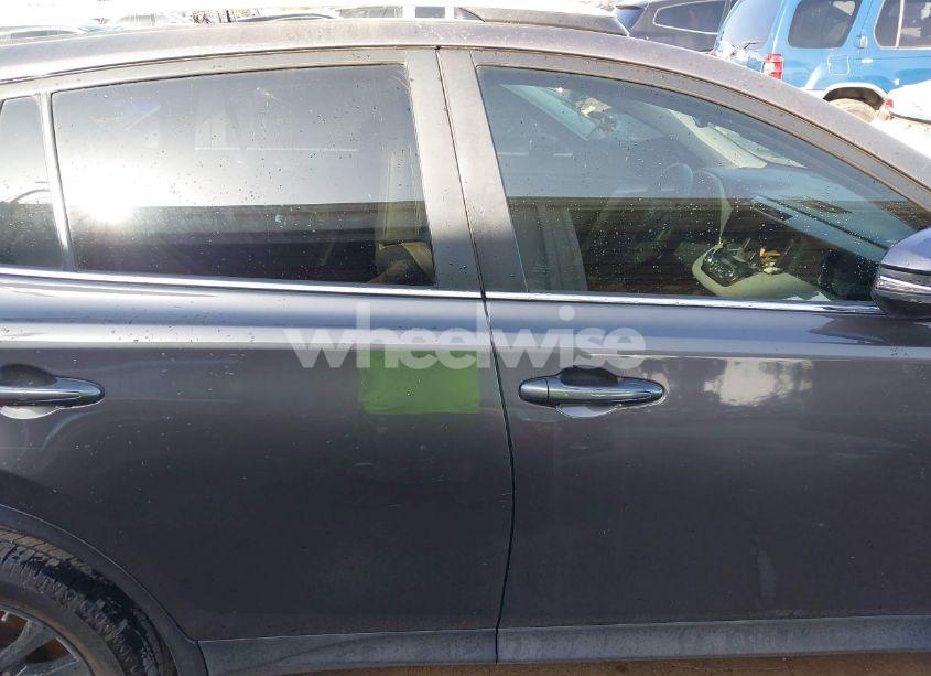 Photo 13 of 2015 Toyota Rav4 LIMITED (VIN 2T3YFREV6FW231144)