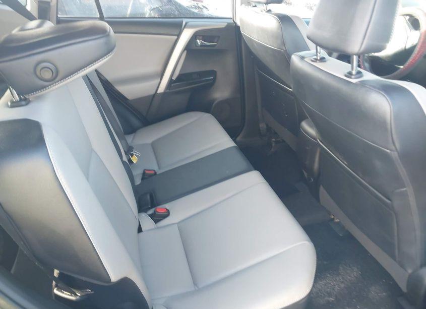Photo 8 of 2016 Toyota Rav4 LIMITED (VIN 2T3YFREV7GW272979)