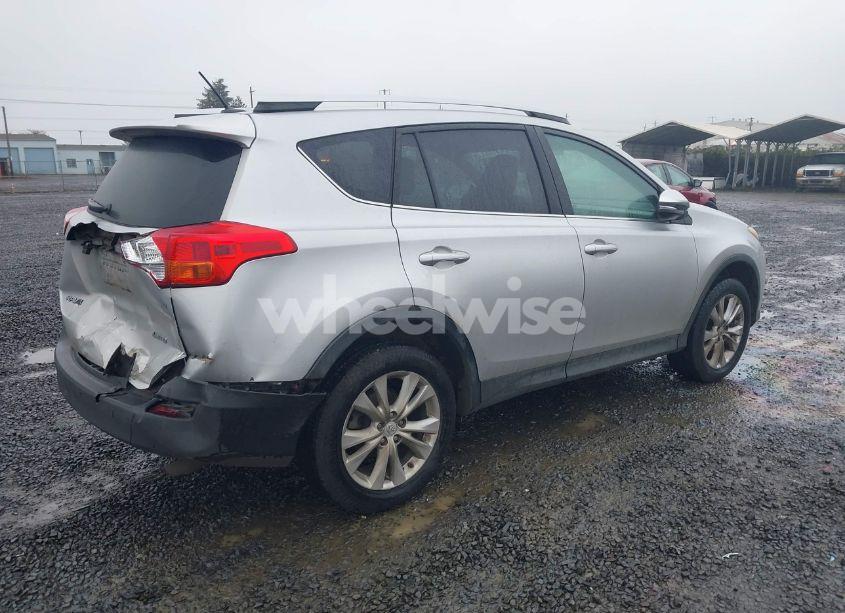 Photo 4 of 2015 Toyota Rav4 LIMITED (VIN 2T3YFREV8FW186871)