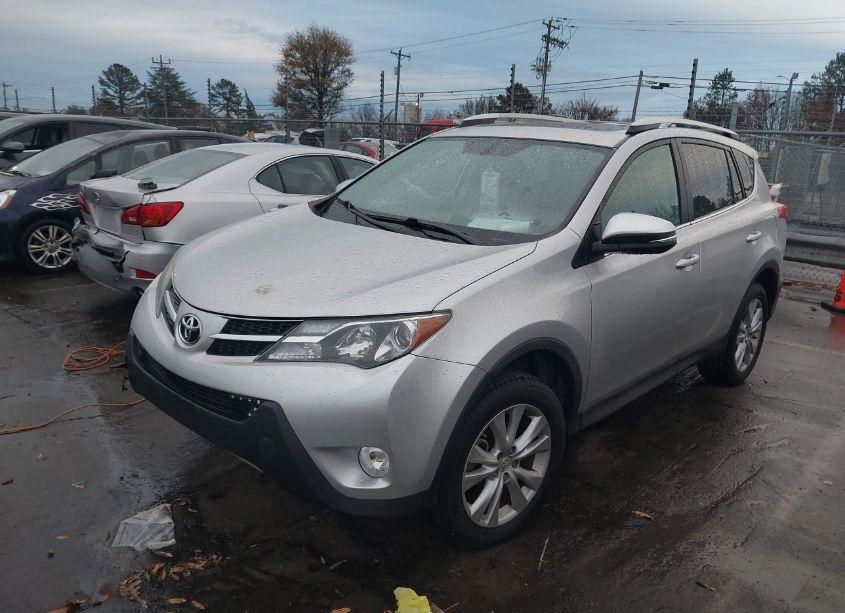 Photo 2 of 2015 Toyota Rav4 LIMITED (VIN 2T3YFREV8FW212403)