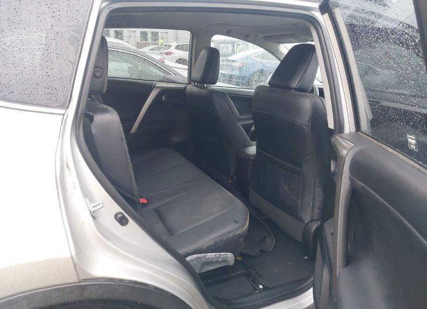 Photo 8 of 2015 Toyota Rav4 LIMITED (VIN 2T3YFREV8FW212403)