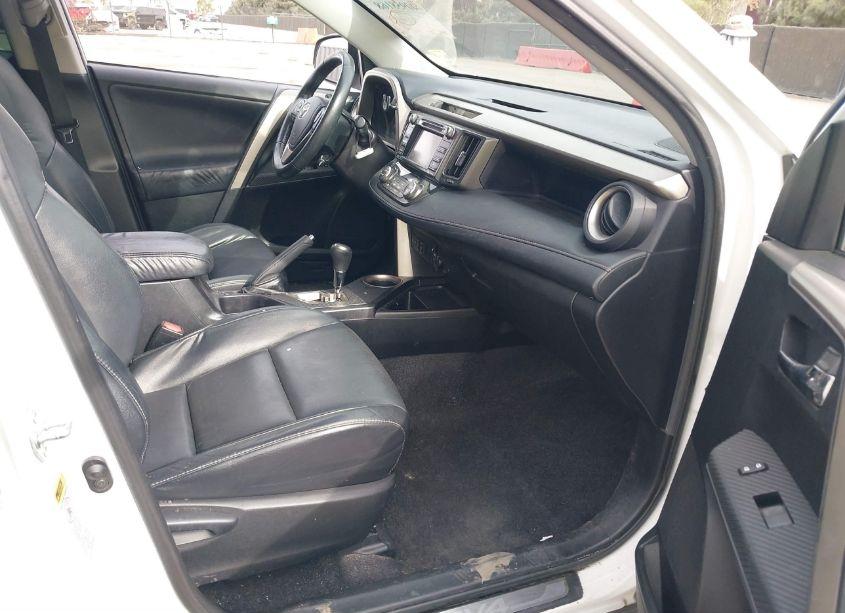 Photo 5 of 2015 Toyota Rav4 LIMITED (VIN 2T3YFREV8FW234353)