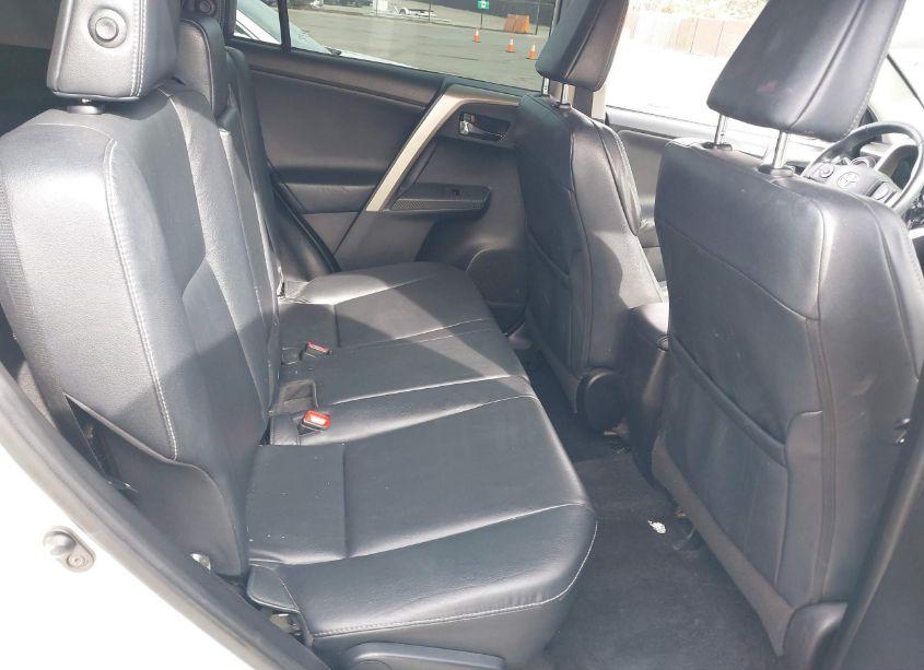 Photo 8 of 2015 Toyota Rav4 LIMITED (VIN 2T3YFREV8FW234353)