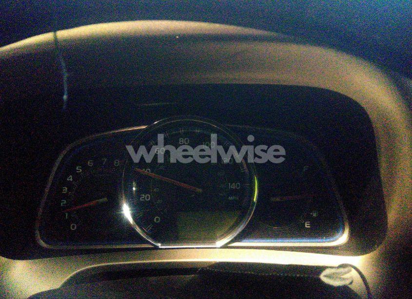 Photo 15 of 2015 Toyota Rav4 LIMITED (VIN 2T3YFREV9FW184935)