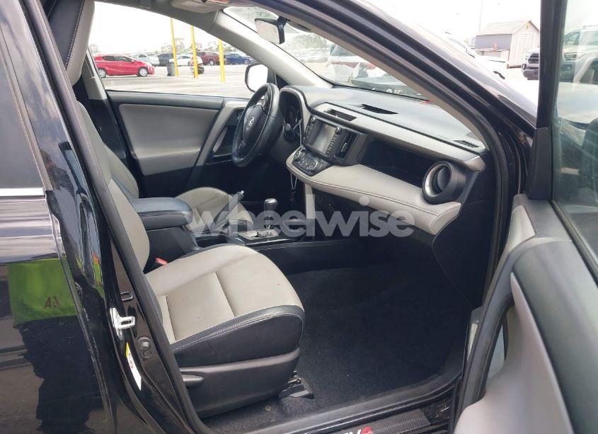 Photo 5 of 2016 Toyota Rav4 LIMITED (VIN 2T3YFREV9GW269338)