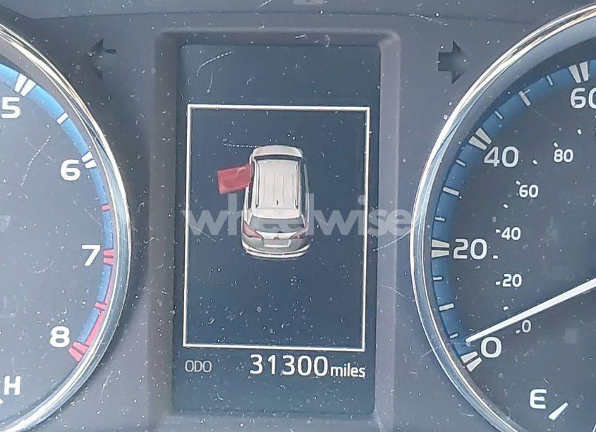 Photo 15 of 2018 Toyota Rav4 LIMITED (VIN 2T3YFREV9JW416782)