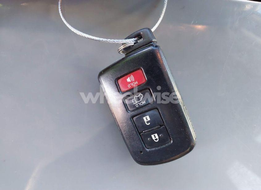 Photo 11 of 2014 Toyota Rav4 LIMITED (VIN 2T3YFREVXEW096104)