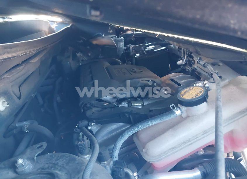 Photo 10 of 2015 Toyota Rav4 LIMITED (VIN 2T3YFREVXFW229042)