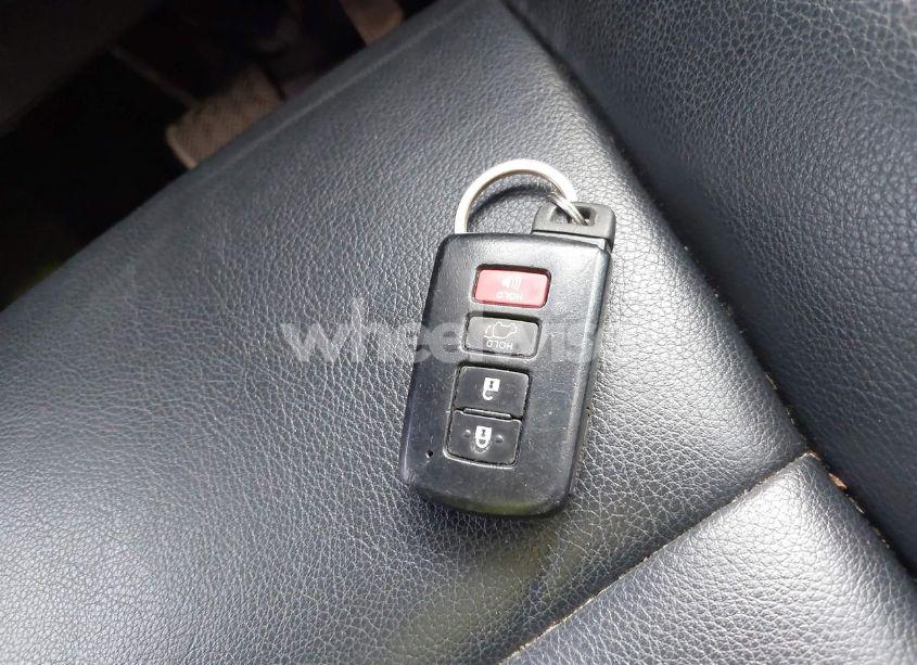 Photo 11 of 2017 Toyota Rav4 LIMITED (VIN 2T3YFREVXHW325336)