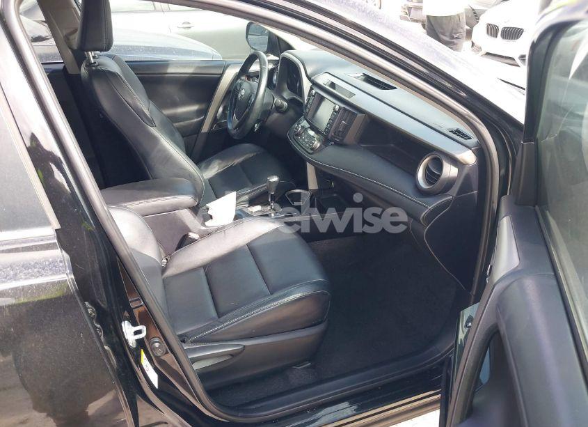 Photo 5 of 2017 Toyota Rav4 LIMITED (VIN 2T3YFREVXHW325336)