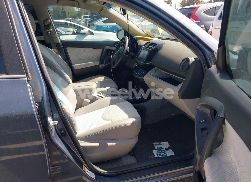 Photo 5 of 2013 Toyota Rav4 EV (VIN 2T3YL4DV3DW001586)