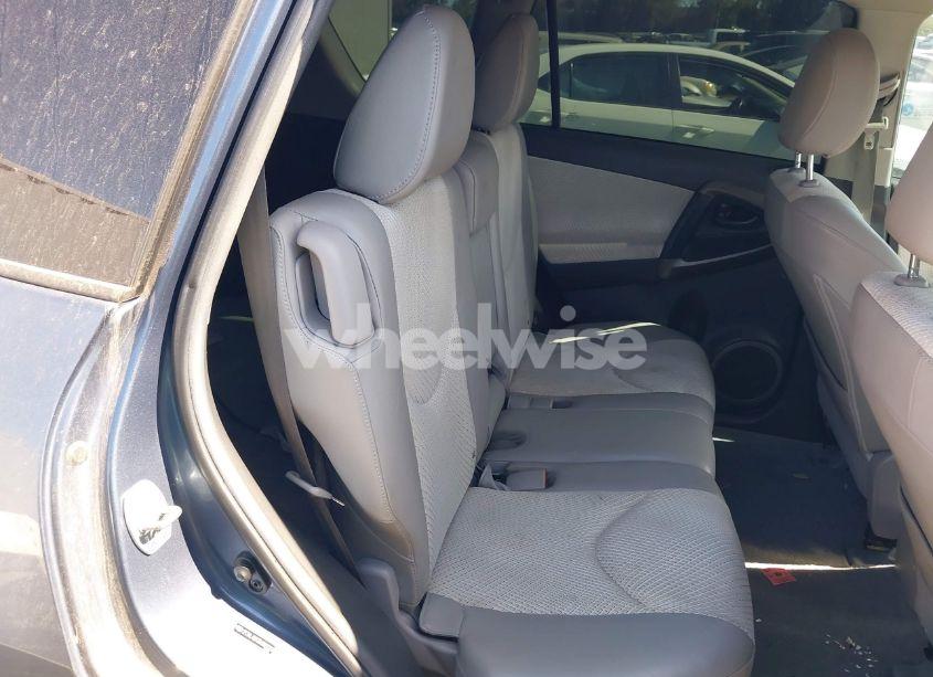 Photo 8 of 2013 Toyota Rav4 EV (VIN 2T3YL4DV3DW001586)