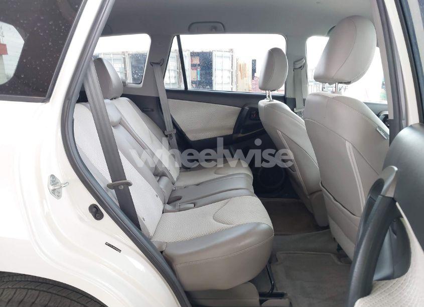 Photo 8 of 2014 Toyota Rav4 EV (VIN 2T3YL4DV4EW003090)