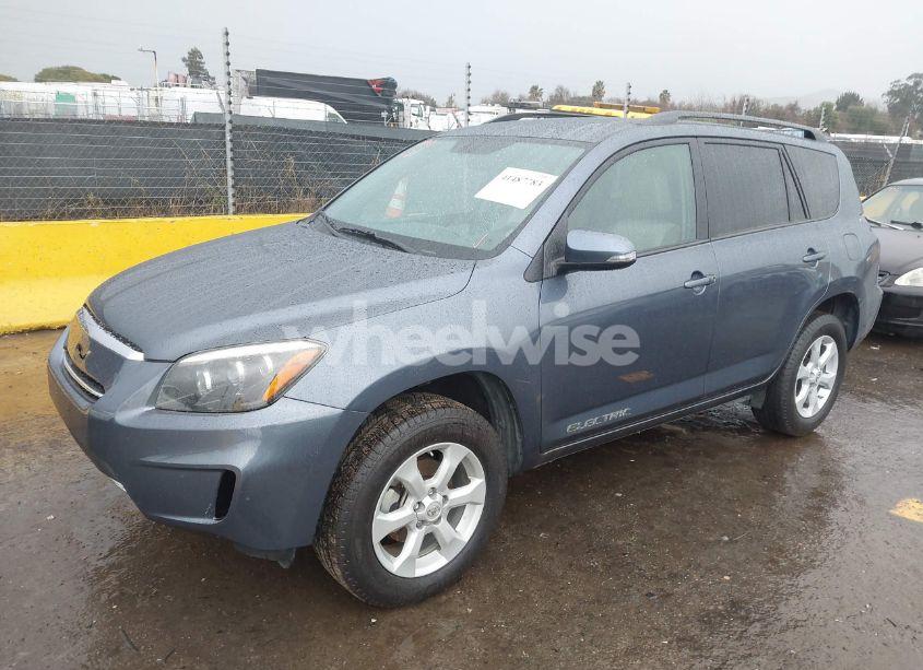 Photo 2 of 2013 Toyota Rav4 EV (VIN 2T3YL4DV6DW001713)
