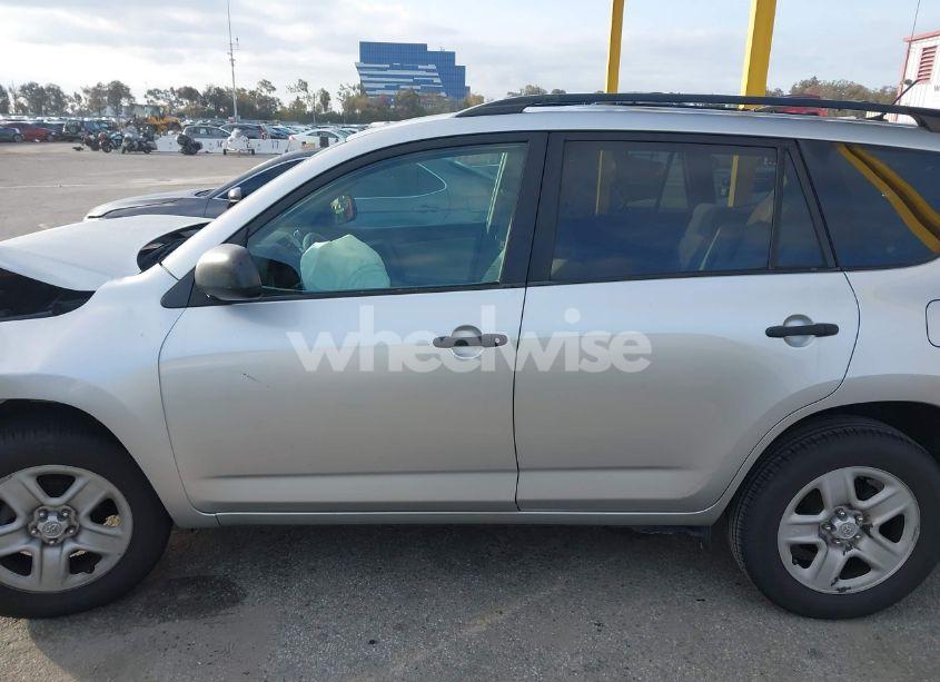 Photo 14 of 2011 Toyota Rav4 (VIN 2T3ZF4DV0BW063083)
