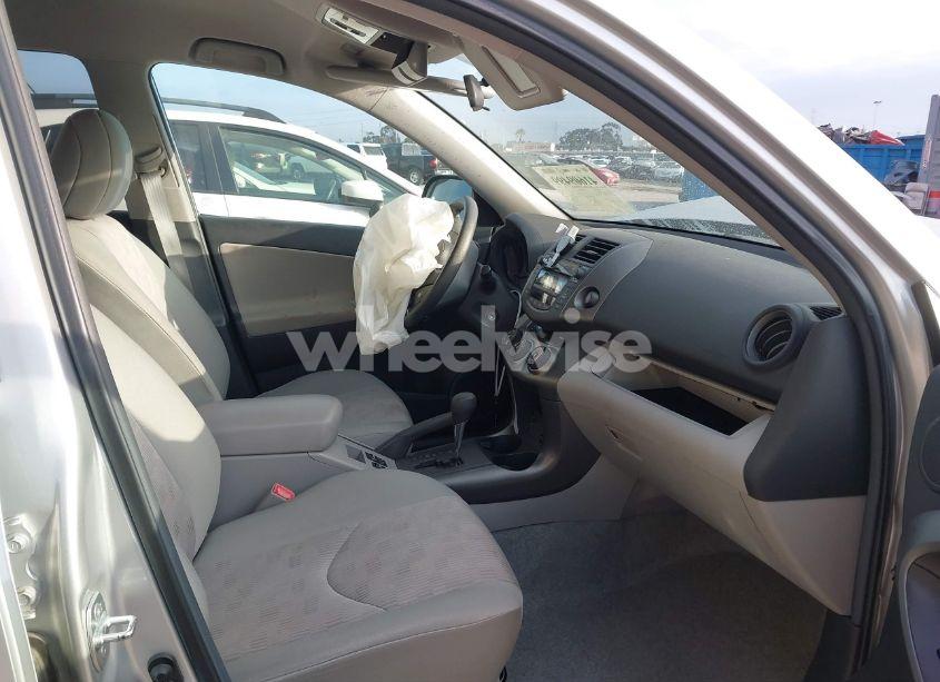 Photo 5 of 2011 Toyota Rav4 (VIN 2T3ZF4DV0BW063083)