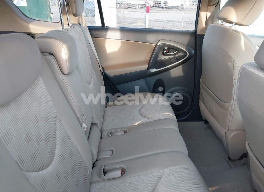 Photo 8 of 2011 Toyota Rav4 (VIN 2T3ZF4DV0BW071989)