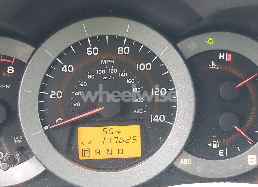 Photo 15 of 2011 Toyota Rav4 (VIN 2T3ZF4DV0BW074228)