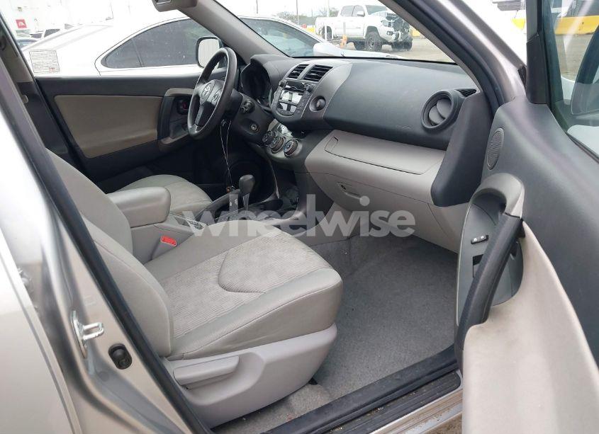 Photo 5 of 2011 Toyota Rav4 (VIN 2T3ZF4DV0BW074228)