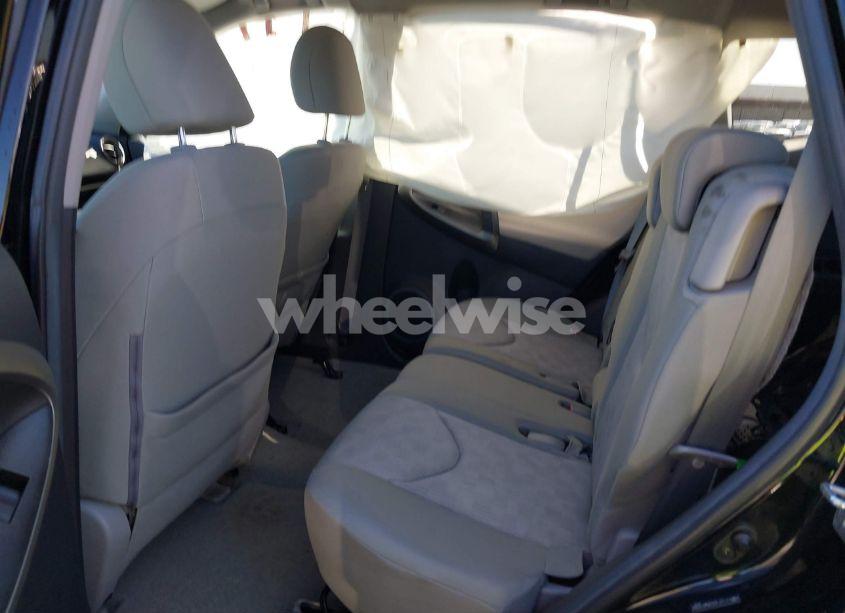 Photo 8 of 2011 Toyota Rav4 (VIN 2T3ZF4DV0BW078988)