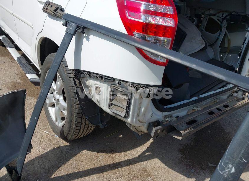 Photo 6 of 2011 Toyota Rav4 (VIN 2T3ZF4DV0BW082216)